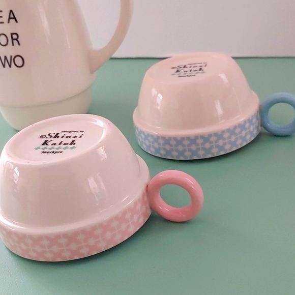 Tea For Two French Bull Stackable Tea-set by Shinzi Katoh - Picture 14 of 16
